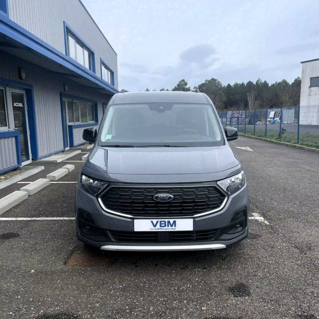 VBM : FORD Tourneo Connect Active TPMR Face avant