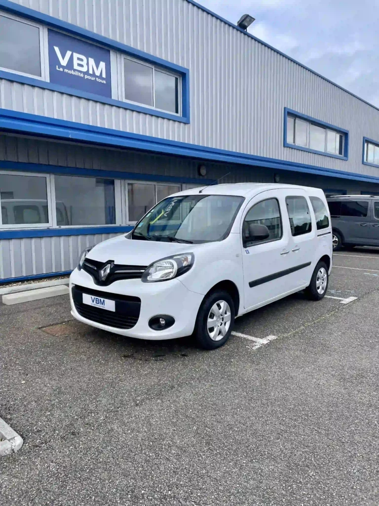 VBM : RENAULT Kangoo TPMR 3+1 avant gauche