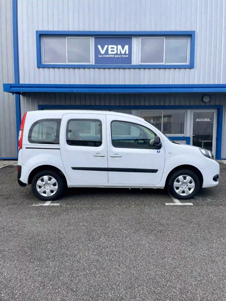 VBM : RENAULT Kangoo TPMR 3+1 côté droit