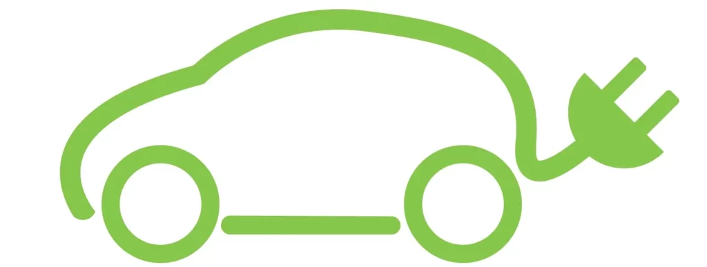 une silhouette d'une voiture électrique écologique verte avec une prise électrique pour terminer la silhouette