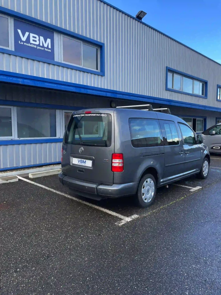 VBM : VOLKSWAGEN Caddy Maxi TPMR 5 + 1 DSG6 arrière droit