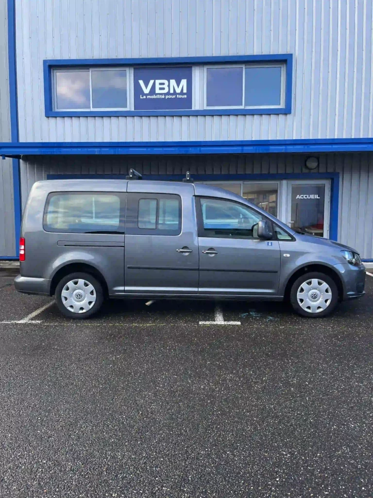 VBM : VOLKSWAGEN Caddy Maxi TPMR 5 + 1 DSG6 côté droit