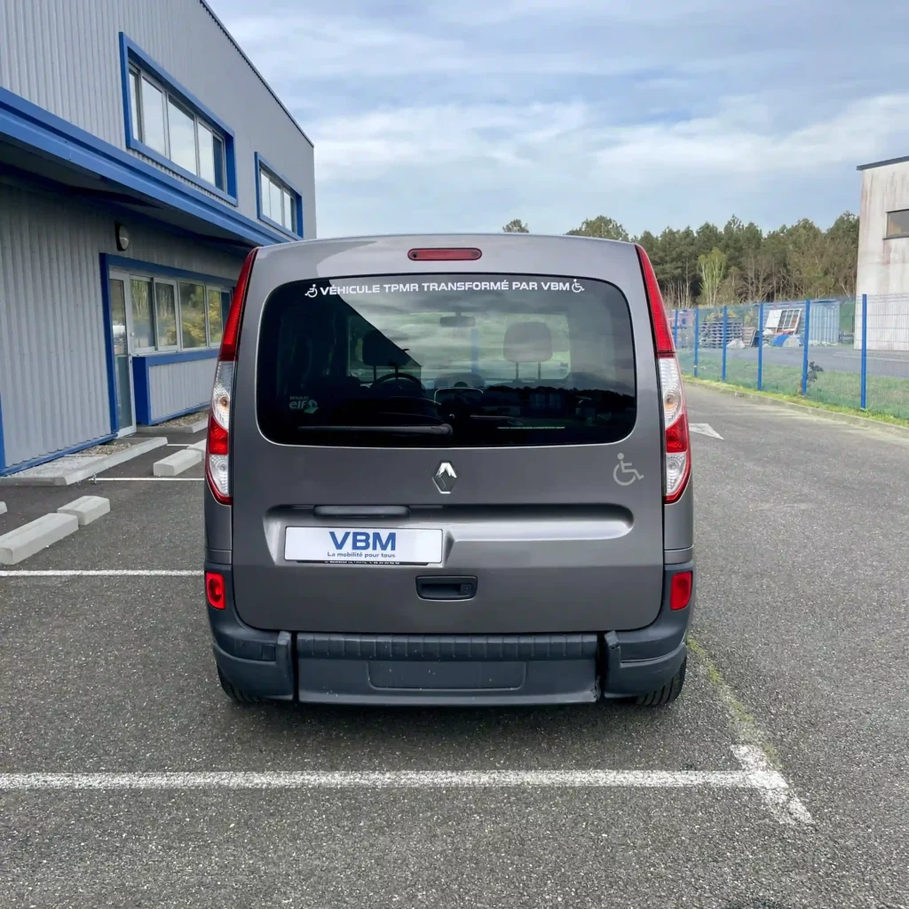 VBM : Renault Kangoo TPMR 3+1 arrière coffre fermé