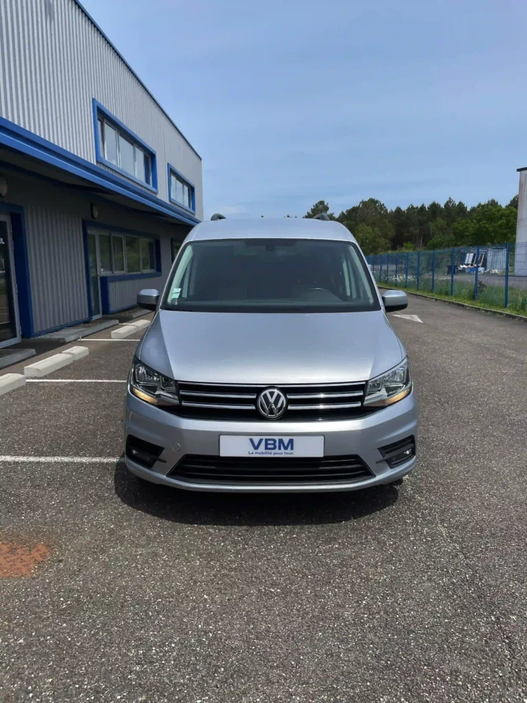 VBM : VW CADDY IV TPMR TRIPOD 3 + 1 avant