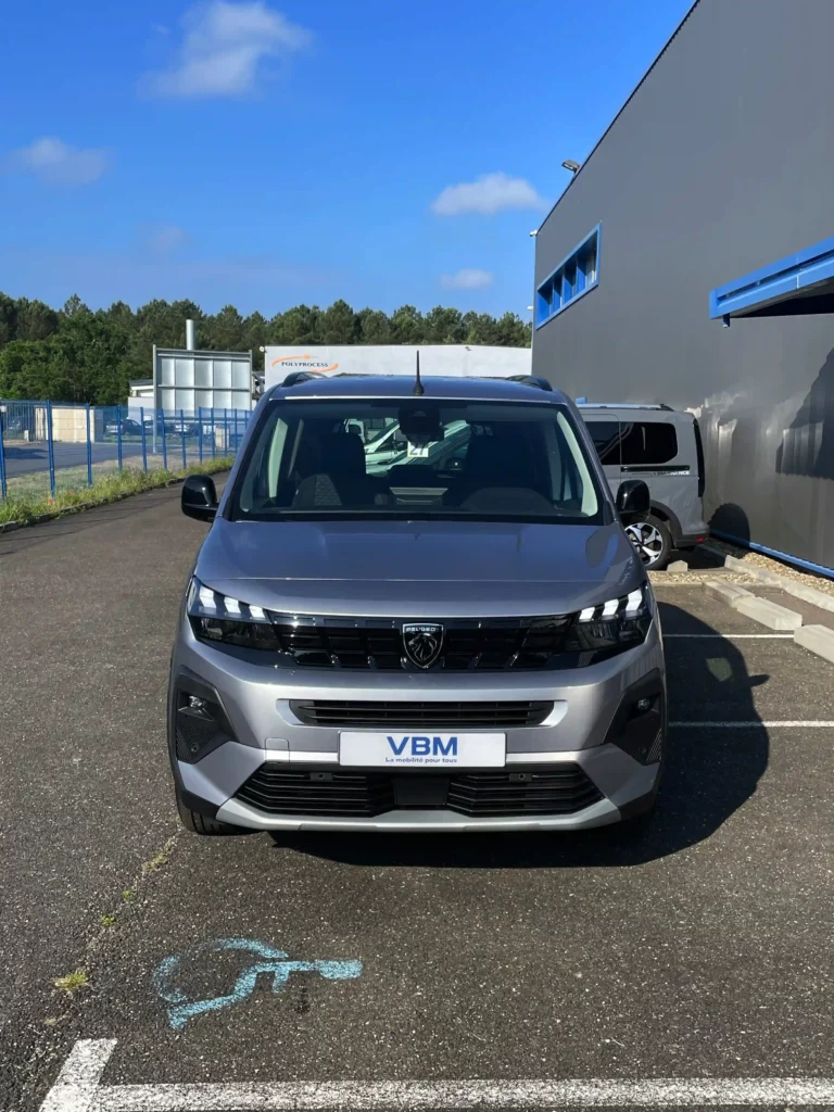 VBM : Peugeot rifter tpmr vue avant LED