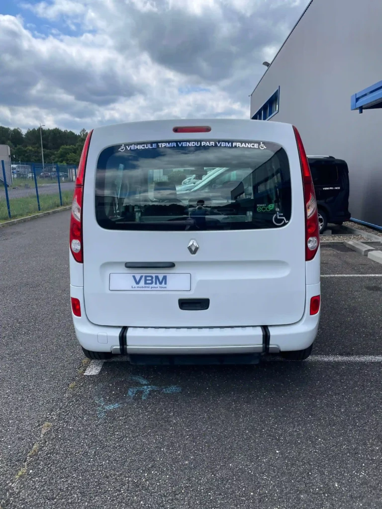 VBM : RENAULT Kangoo TPMR 3 + 1 blanc 2011 Pepite arrière coffre fermé