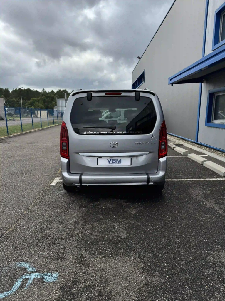 VBM : TOYOTA PROACE CITY VERSO TPMR 2024 neuf gris arrière