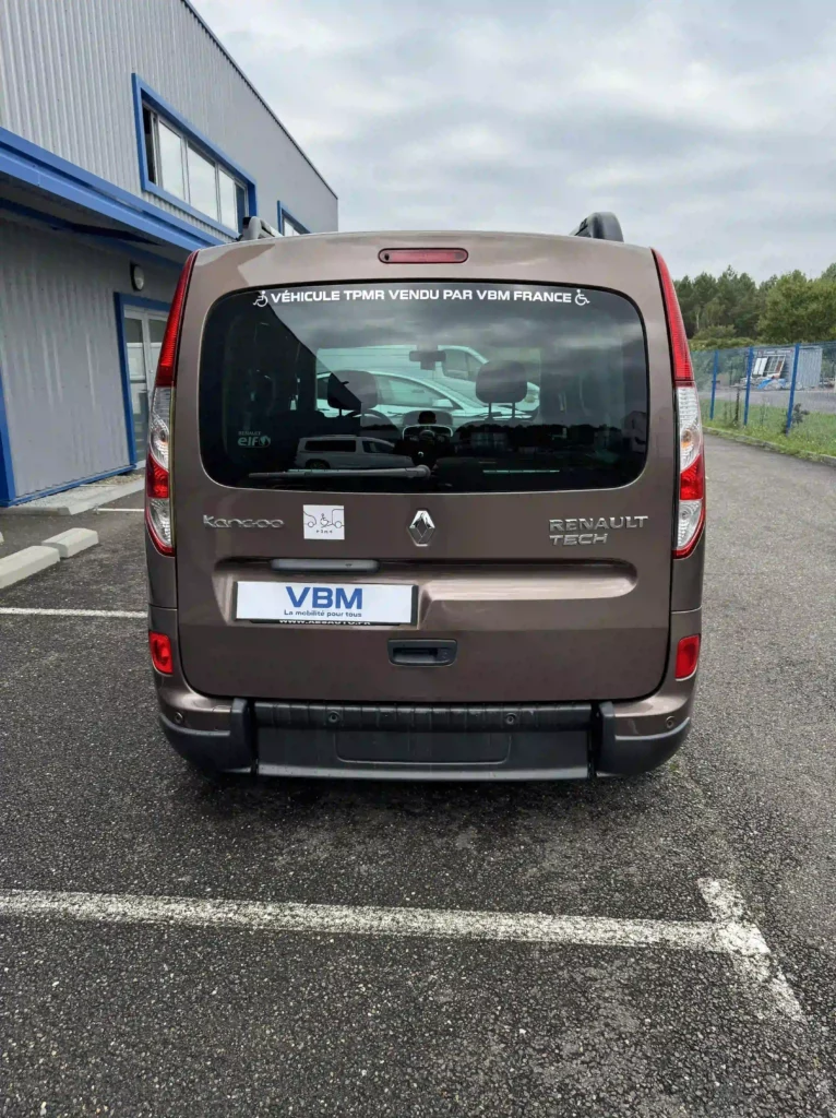 VBM : RENAULT Kangoo TPMR MARRON 4 + 1 arrière