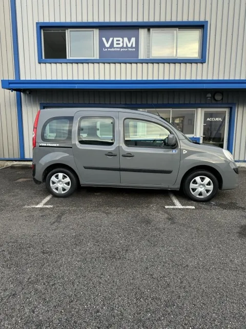 VBM : RENAULT Kangoo TPMR GRIS TAUPE 4+ 1 côté droit