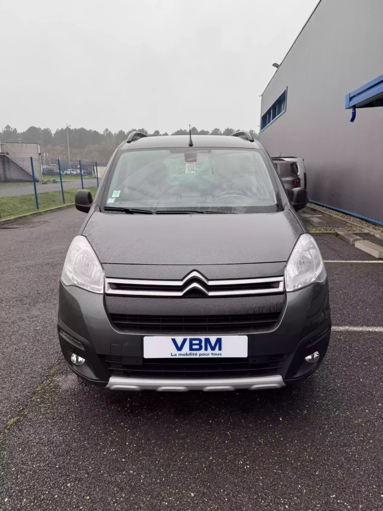 VBM : Citroen berlingo tpmr gris avant