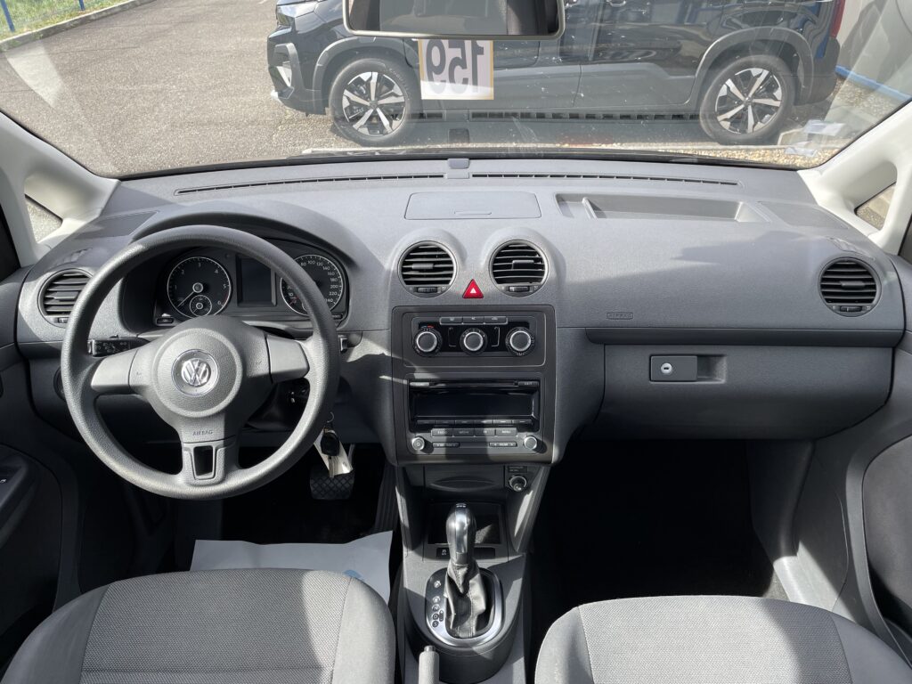 VBM : Volkswagen Caddy TPMR 5+1 tableau de bord