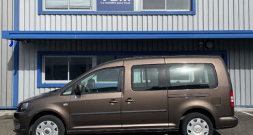 VBM : Vu coté gauche Volkswagen Caddy Maxi TPMR 5+1